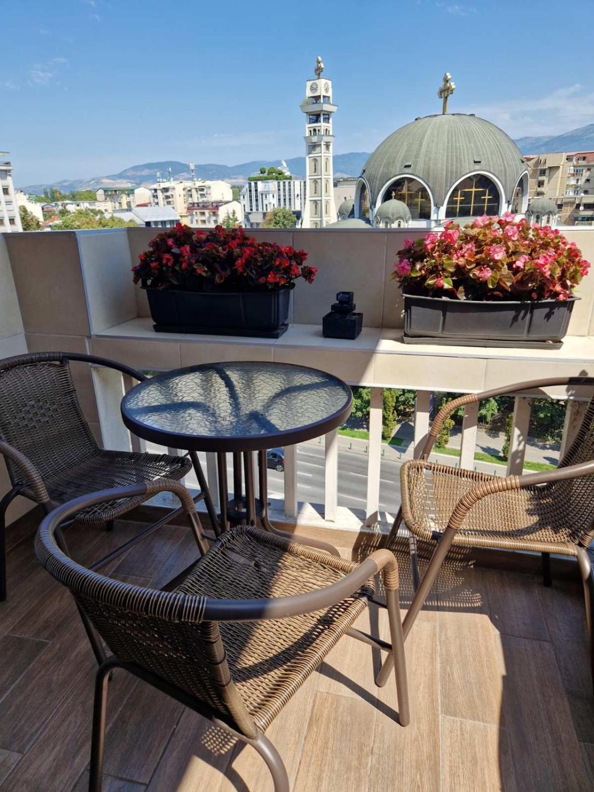 Niko-Max Apartment Üsküp Dış mekan fotoğraf